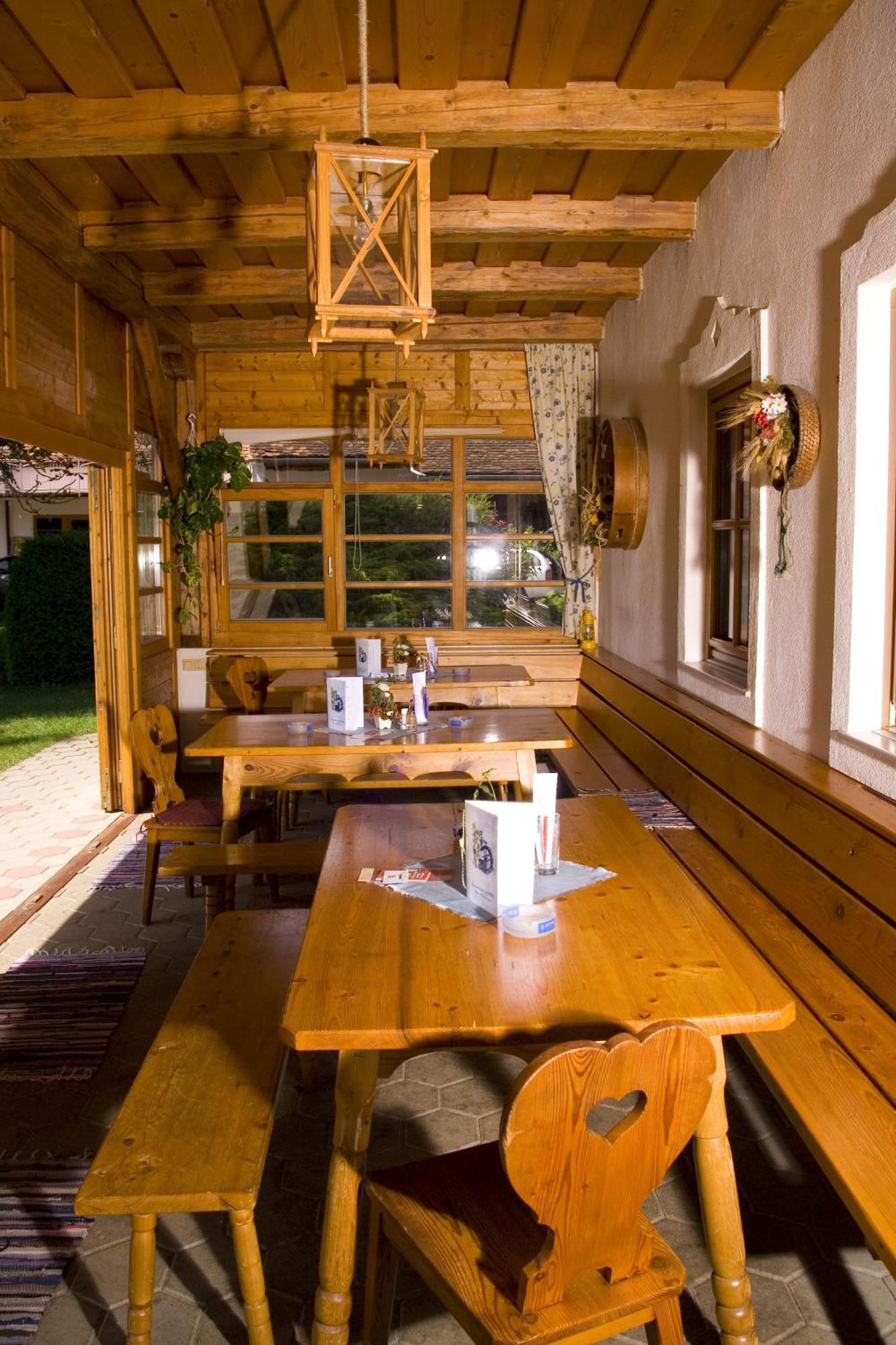 Fruehstueckspension Kleinschuster Burgau Extérieur photo